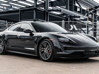 Used 2021 Porsche Taycan 4S video 1