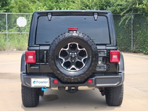 Used 2023 Jeep Wrangler Unlimited Rubicon 4xe AWD/4WD image 6