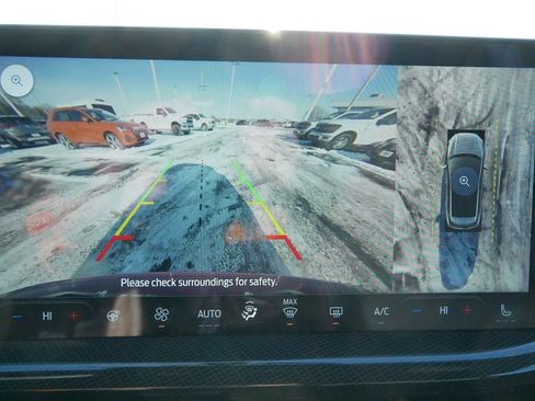 Certified 2023 Ford Escape ST-Line Select w/ Tech Pack #2 image 24