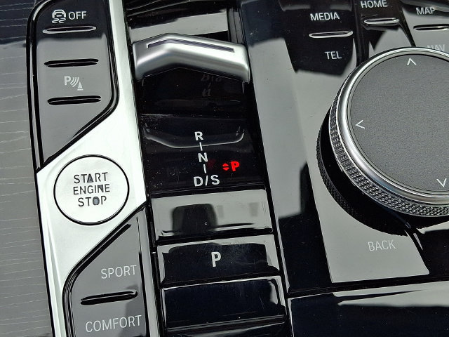 Certified 2024 BMW X5 M60i AWD/4WD image 18