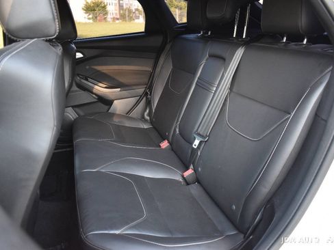 Used 2015 Ford Focus ST w/ Equipment Group 402A FWD image 14