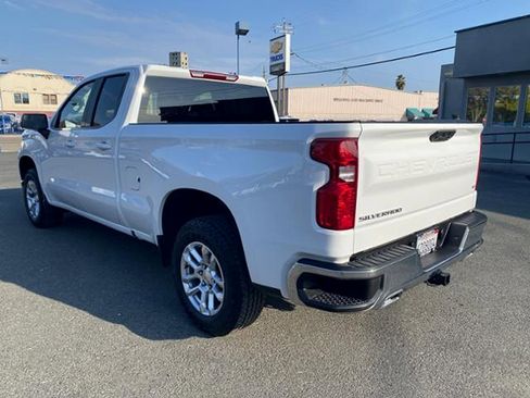 New 2025 Chevrolet Silverado 1500 LT AWD/4WD image 9