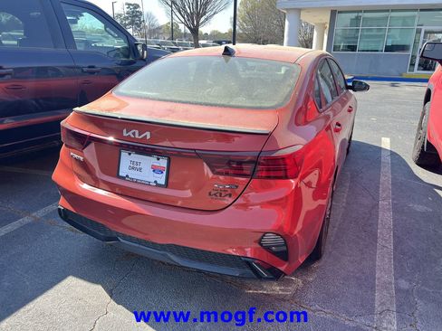 Used 2023 Kia Forte GT-Line image 3