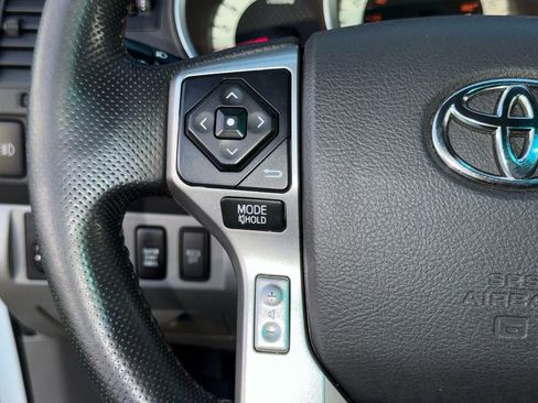 Used 2015 Toyota Tacoma 4x4 Double Cab image 31
