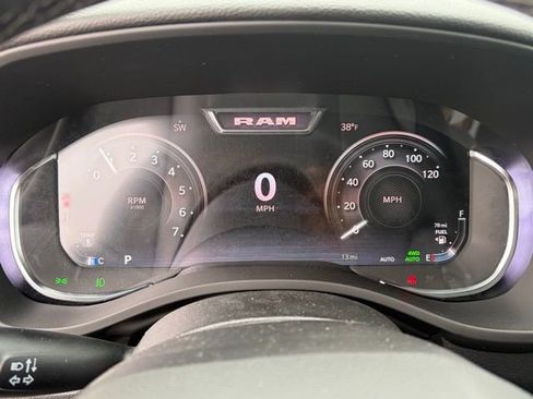 New 2026 RAM 1500 4x4 Crew Cab image 19