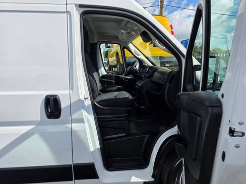 Used 2023 RAM ProMaster 3500 FWD image 14