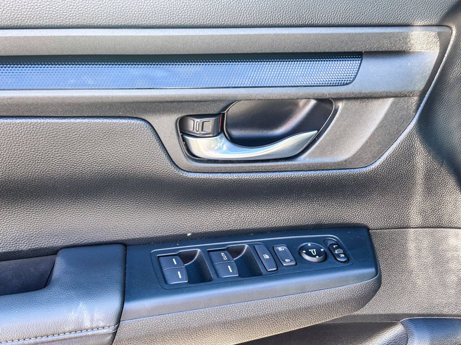 Certified 2024 Honda CR-V LX image 22