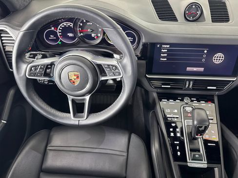 Certified 2023 Porsche Cayenne GTS AWD/4WD image 15