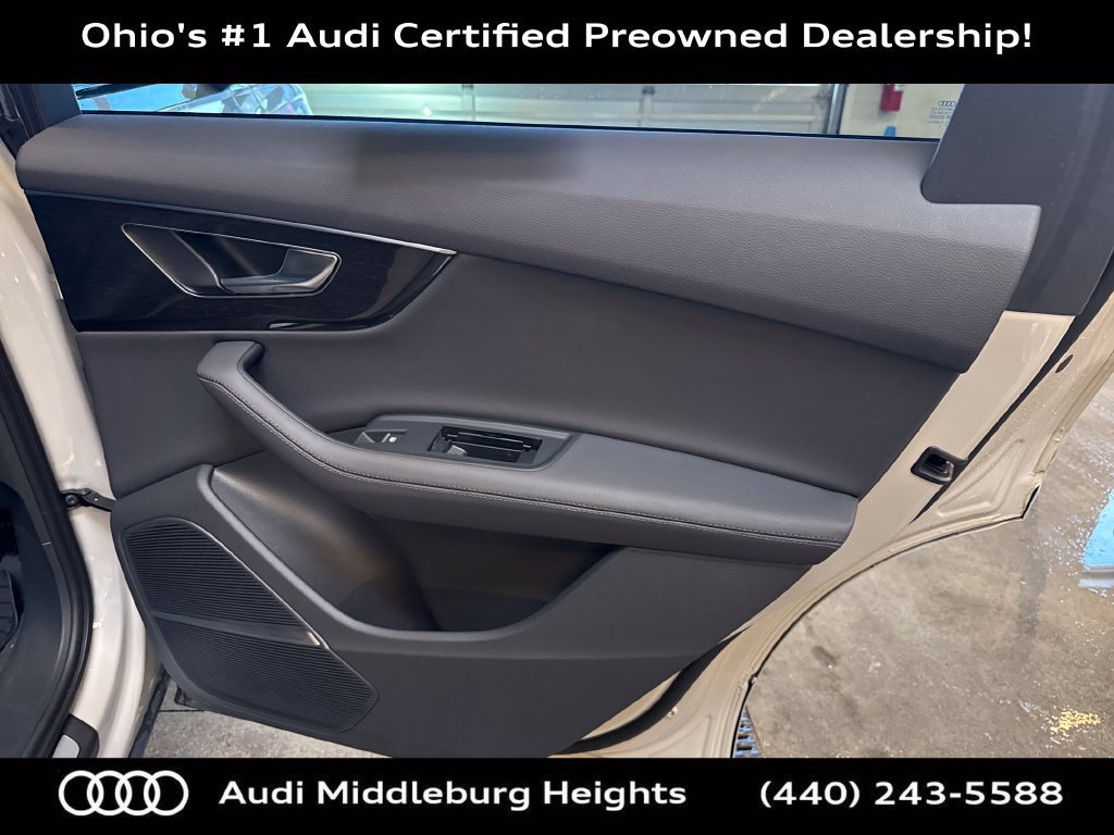 Used 2023 Audi Q7 2.0T Premium Plus w/ Premium Plus Package AWD/4WD image 27