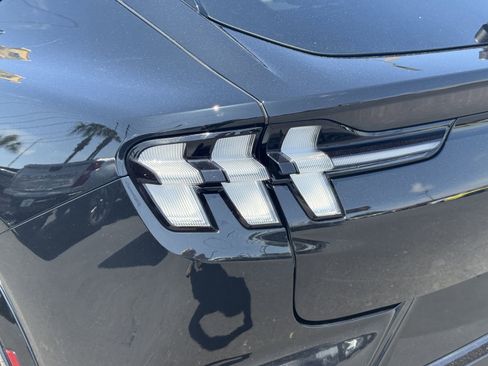 Certified 2025 Ford Mustang Mach-E Premium w/ Sport Appearance Package AWD/4WD image 8