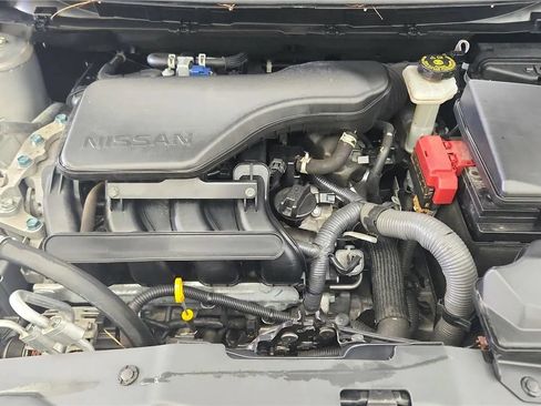 Used 2022 Nissan Rogue Sport SL AWD/4WD image 21