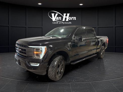 Used 2022 Ford F150 Lariat w/ Equipment Group 502A High AWD/4WD image 3
