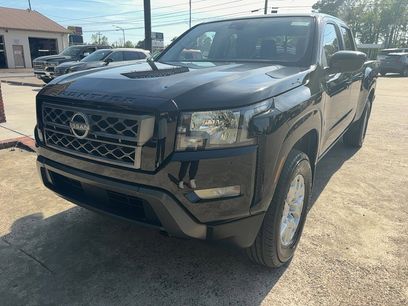 Used 2023 Nissan Frontier SV w/ Technology Package