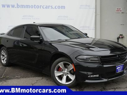 Used 2017 Dodge Charger SXT