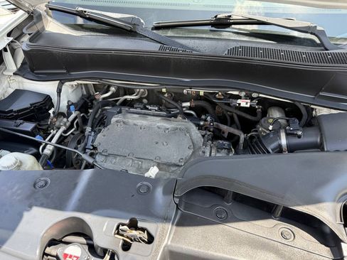 Used 2011 Honda Pilot Touring image 18