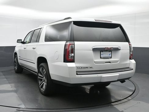 Used 2019 GMC Yukon XL Denali w/ Denali Ultimate Package AWD/4WD image 5