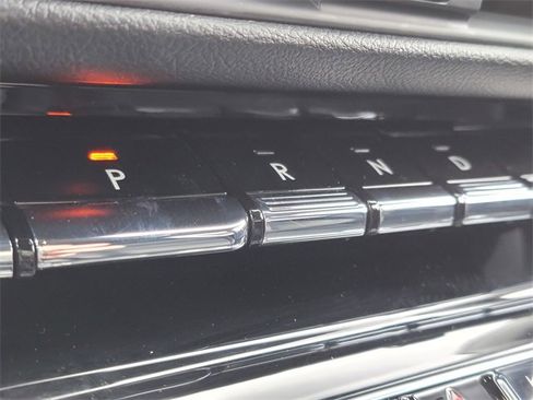 Certified 2022 Lincoln Corsair AWD w/ Equipment Group 101A image 30