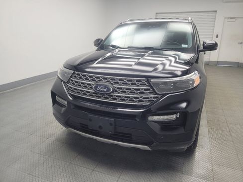Used 2021 Ford Explorer Limited w/ Equipment Group 301A AWD/4WD image 15