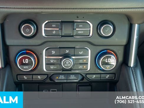 Used 2021 Chevrolet Tahoe LT image 24