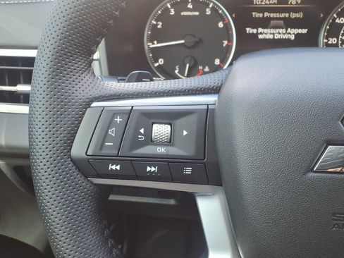 Used 2026 Mitsubishi Outlander LE FWD image 27