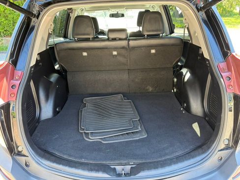 Used 2013 Toyota RAV4 Limited AWD/4WD image 20