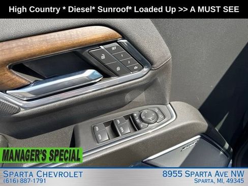 Used 2024 Chevrolet Silverado 2500 High Country AWD/4WD image 15