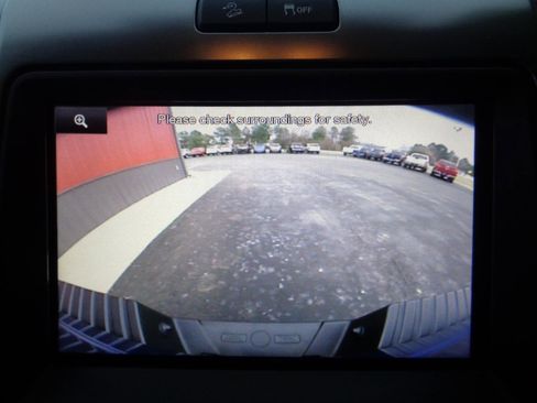 Used 2014 Ford F150 FX4 w/ Equipment Group 402A Luxury image 10