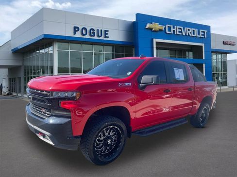 Used 2019 Chevrolet Silverado 1500 LT Trail Boss AWD/4WD image 3