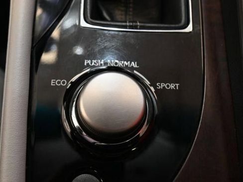 Used 2013 Lexus GS 350 AWD w/ Premium Pkg image 18