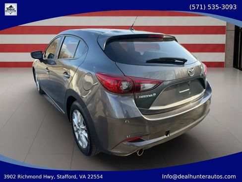 Used 2017 MAZDA MAZDA3 Sport FWD image 8