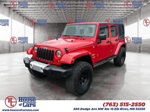 Used 2012 Jeep Wrangler Unlimited Sahara w/ Connectivity Group AWD/4WD image 1