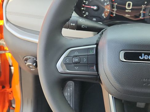 New 2026 Jeep Compass Limited image 15