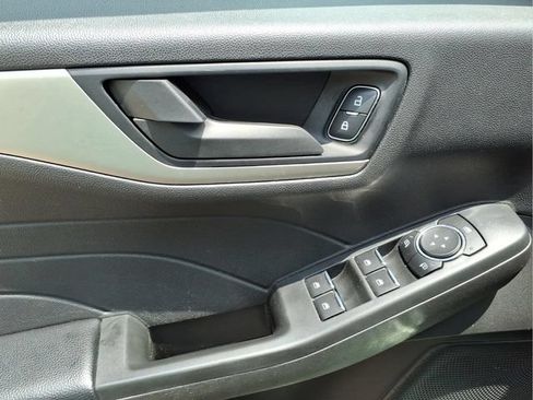 Used 2022 Ford Escape SE AWD/4WD image 11