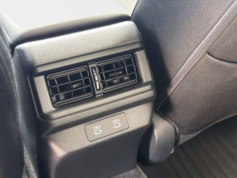 Used 2025 Honda Accord SE image 13