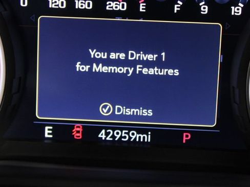 Used 2023 Chevrolet Silverado 2500 High Country AWD/4WD image 6