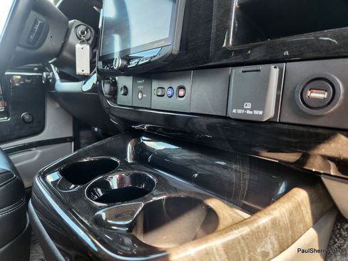 Used 2023 Chevrolet Express 2500 image 44