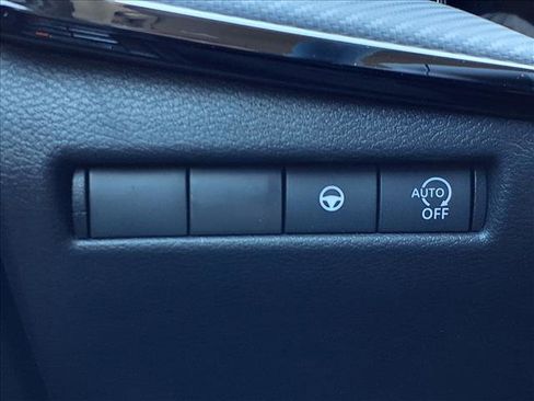 New 2026 Nissan Kicks SR FWD image 20