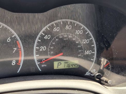 Used 2013 Toyota Corolla L FWD image 15