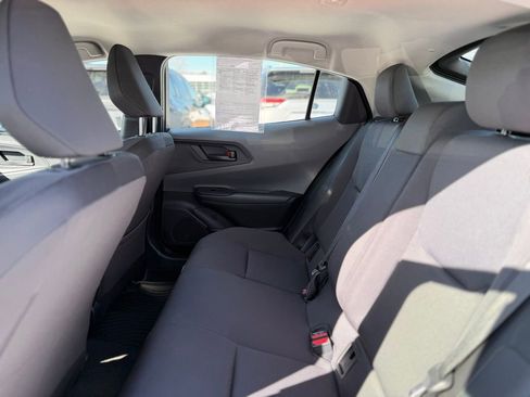 Used 2025 Toyota Prius LE image 6