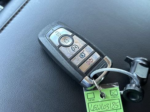 Used 2024 Lincoln Aviator 2WD w/ Premium Package image 29