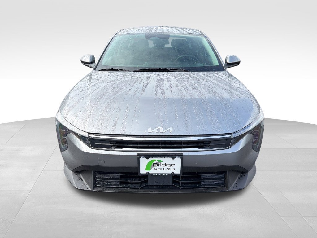 Used 2025 Kia K4 FWD image 2