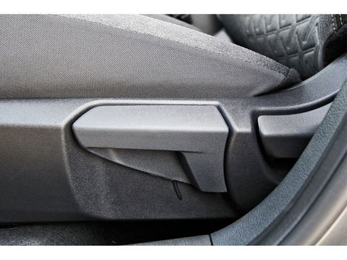 New 2026 Nissan Kicks SV image 20