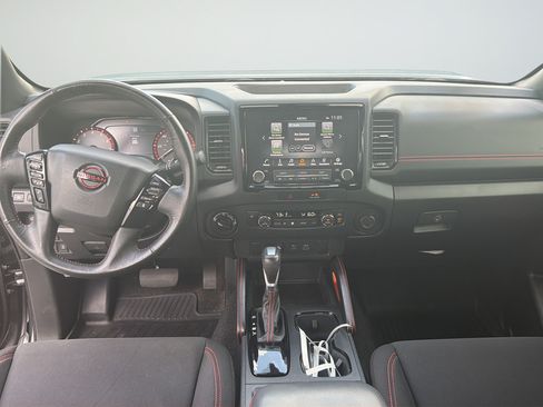 Certified 2022 Nissan Frontier PRO-4X w/ Technology Package AWD/4WD image 38