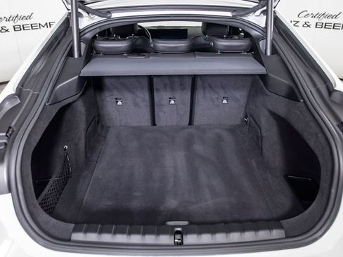 Used 2023 BMW i4 eDrive35 w/ Premium Package RWD image 9