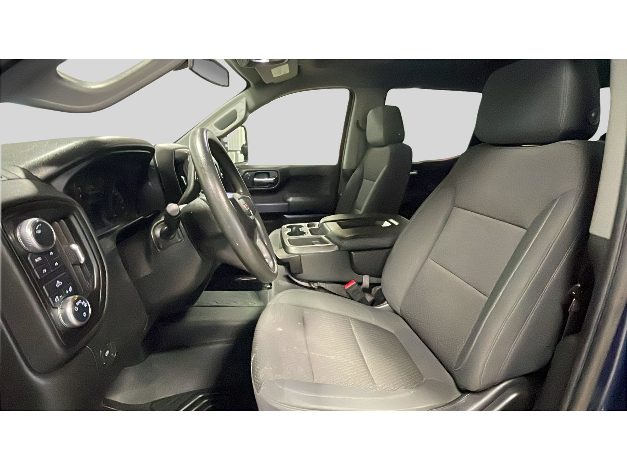 Used 2020 GMC Sierra 1500 4x4 Crew Cab w/ Sierra Value Package image 11