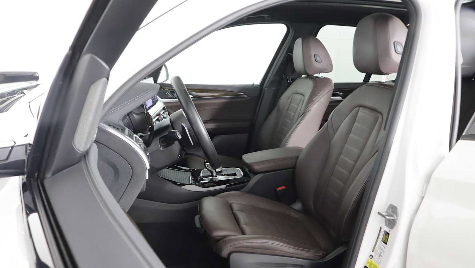Used 2024 BMW X3 M40i w/ Premium Package AWD/4WD image 8