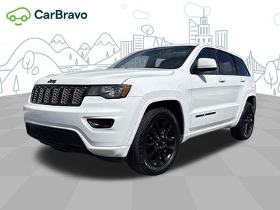 Used 2020 Jeep Grand Cherokee Altitude