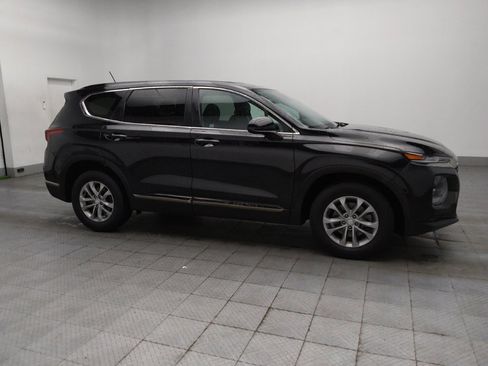 Used 2019 Hyundai Santa Fe SE FWD image 11