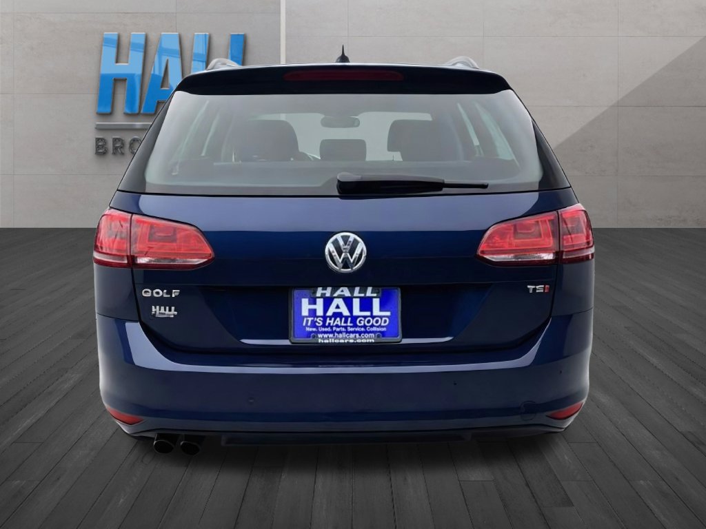 Used 2015 Volkswagen Golf S FWD image 4