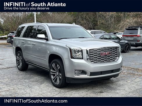 Used 2019 GMC Yukon Denali w/ Denali Ultimate Package image 1